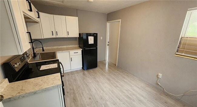 Photo - 2252 Maple Ave Unit 2254-2