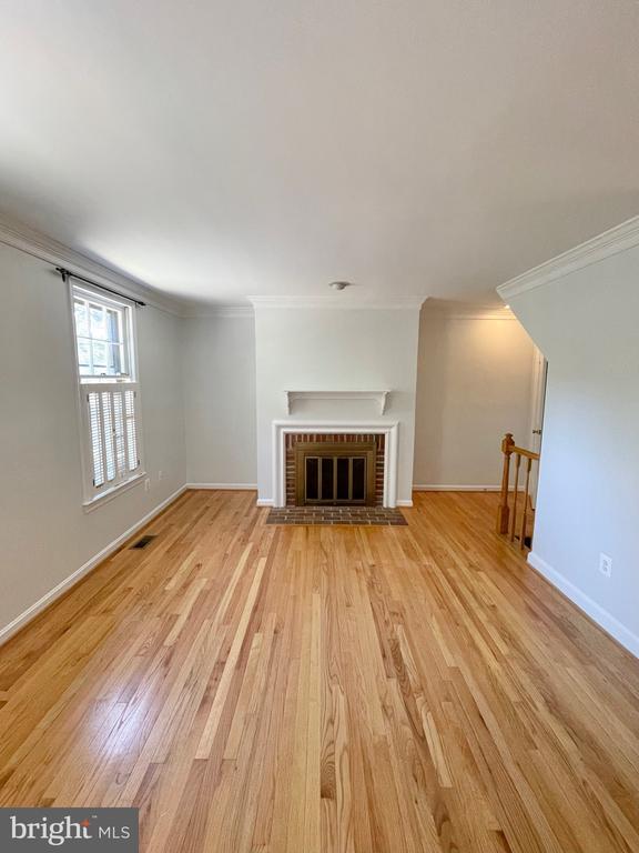 Photo - 1208 W Abingdon Dr