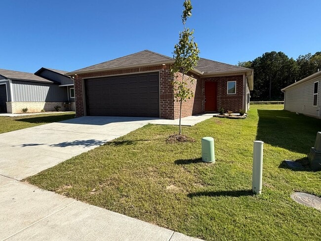 Building Photo - 10300 Marilyn Dr Rental