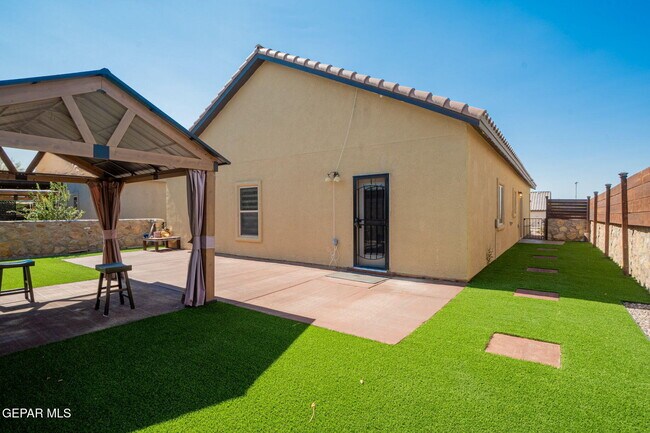 Photo - 12897 Nidd Ave