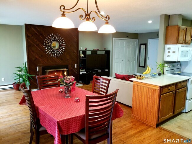 Photo - 950 Cove Rd Unidad A1