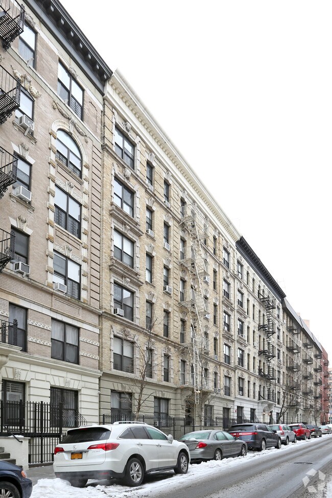 Primary Photo - The Park Central