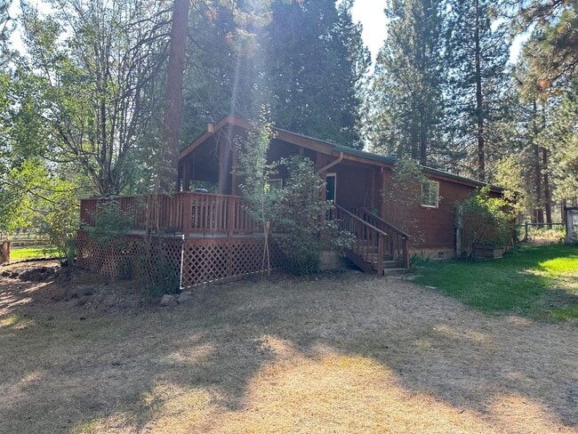 Photo - 2659 OR-422 House