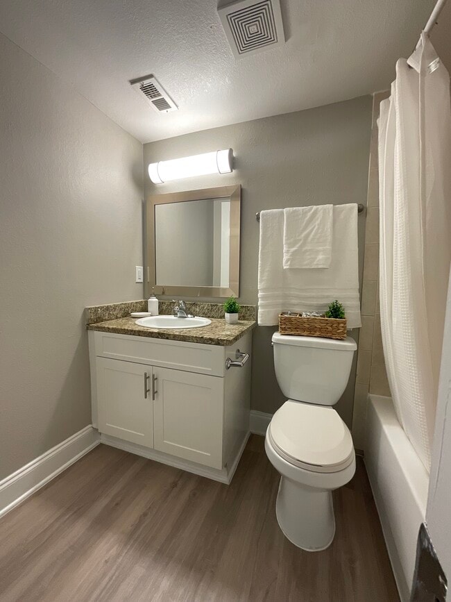 Seastone Apartments