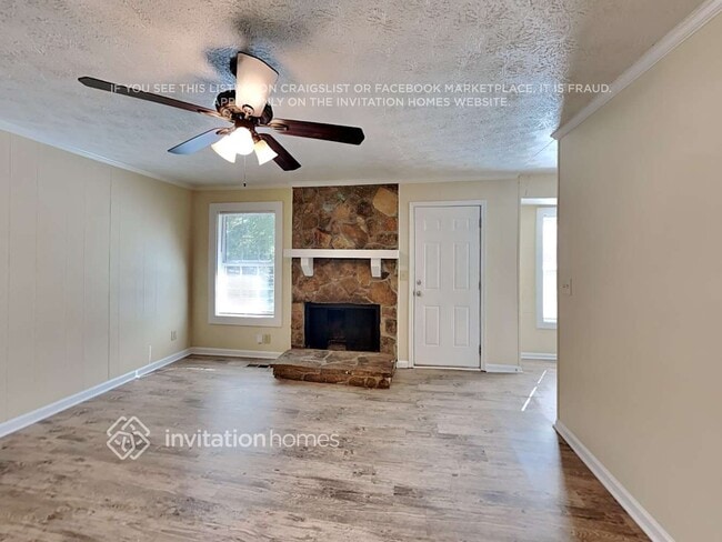Photo - 2907 Spring Lake Dr