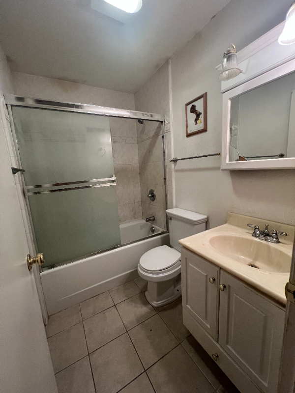 Photo - 5578 Spinnaker Dr Unidad 1