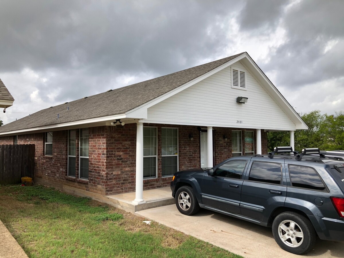 Photo - 2401 S 2nd St Unit 2401 S. 2nd St.