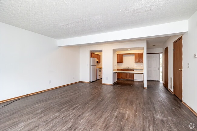 3BR, 2.5BA - 1,300SF - Living Room
