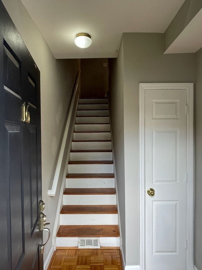 Photo - Candler Park Townhouse, Steps from Candler Park