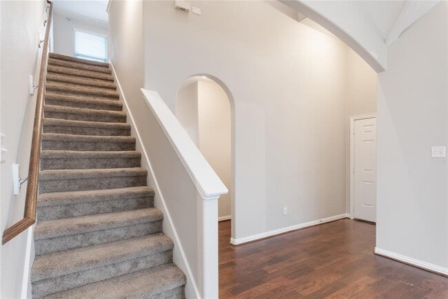 Building Photo - 217 Orchard Hill Trail Rental