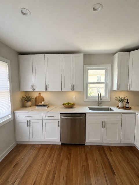L Shaped Kitchen - 89 Norwood St Unit Apartment 1