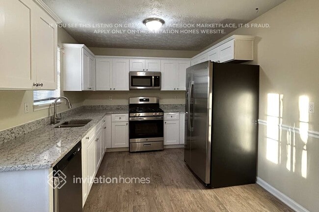 Photo - 15 Tracey Ln