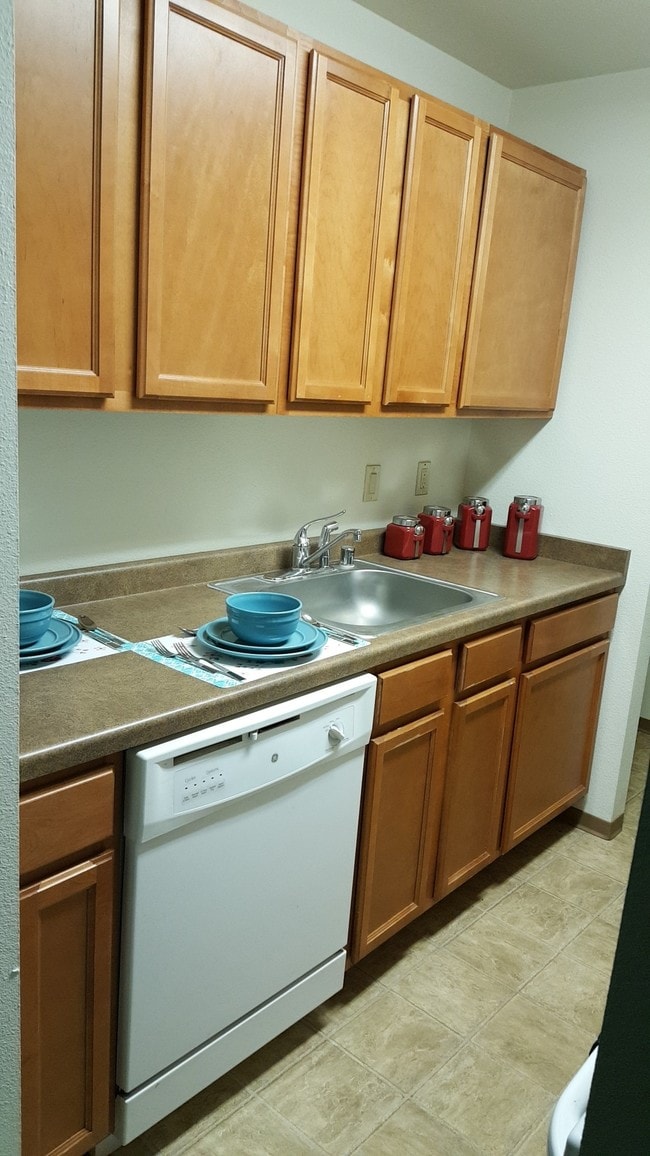 Seven Oaks Apartments