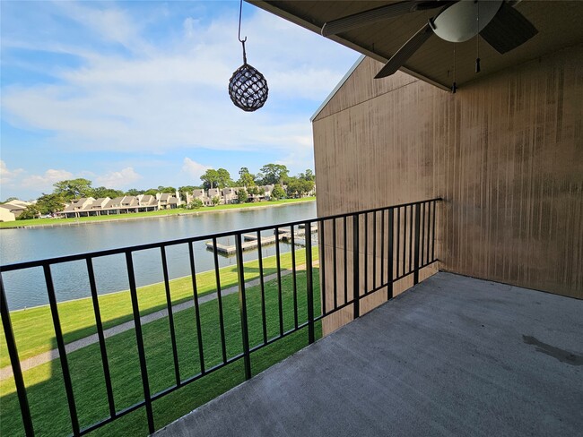 Photo - 12600 Melville Dr Unit 321B