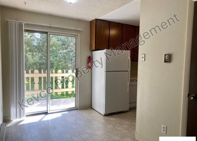Photo - 1024 E Swallow Rd Unidad C321