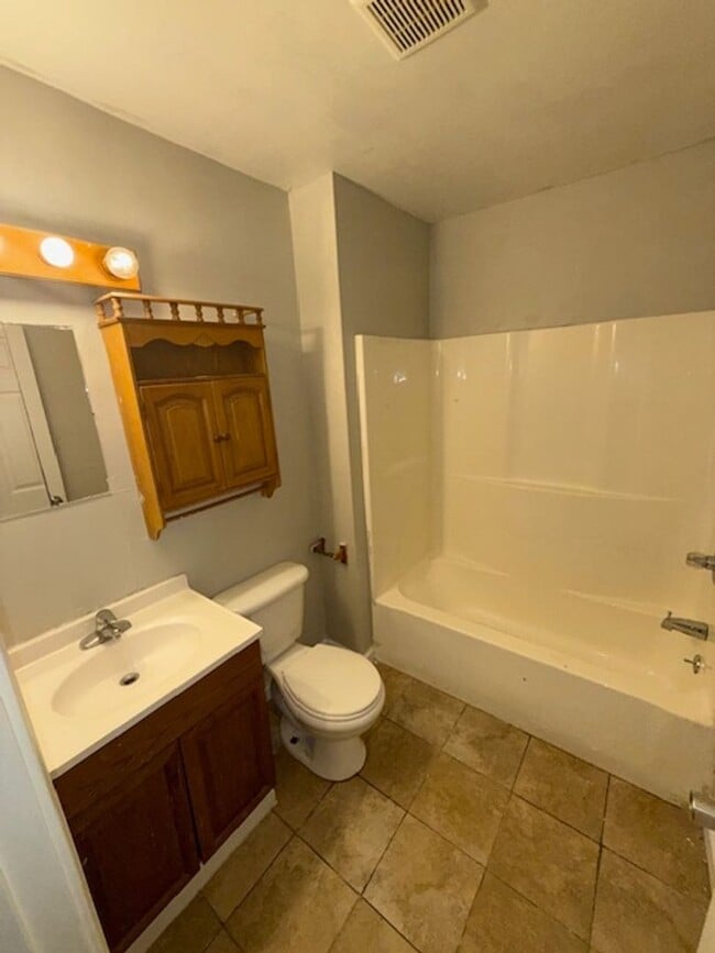 Photo - 726 Jackson Ave