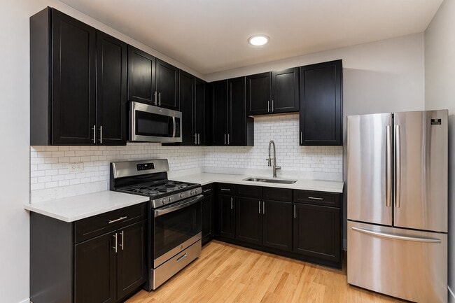 Photo - 7944 S Ellis Ave Unidad 1