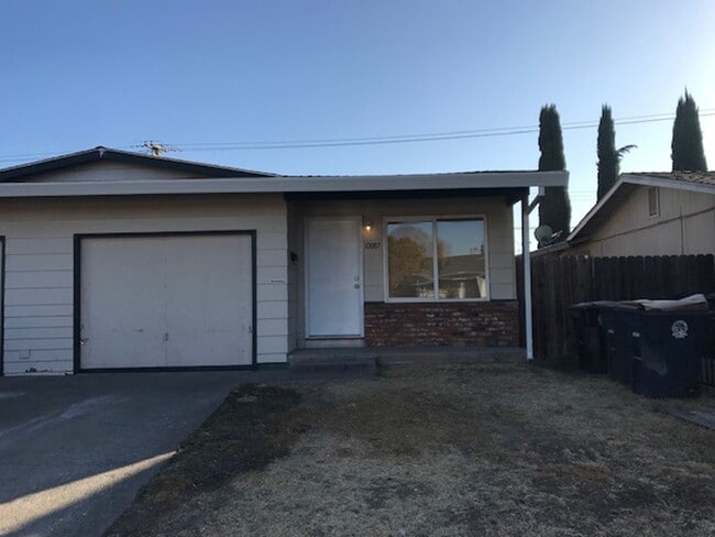 Building Photo - 10087 Nebula Way