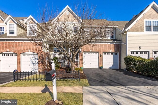 Photo - 238 Holcombe Way Townhome
