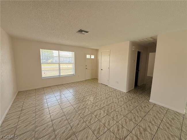 Photo - 1912 SE 8th Ave