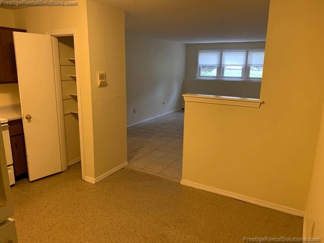 Photo - 59 Manchester St Apartments Unit 2