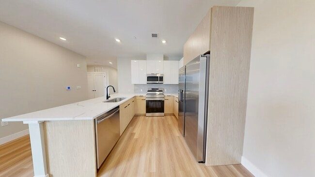 Photo - 198 Green St Unit 205