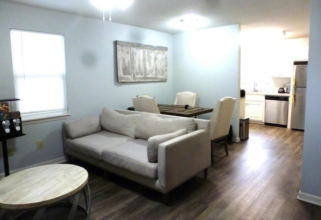 Photo - 2840 Capri Dr