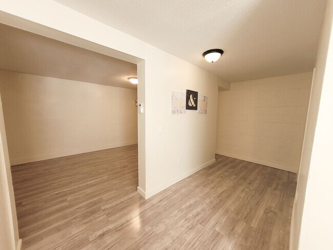 Photo - Studio Apartment - Utilities Included!
