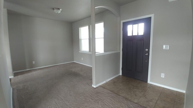 Photo - 1745 SW Panorama Dr