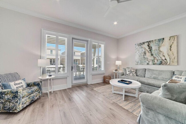 Photo - 1592 W Beach Blvd Apartamento Unidad ID1266997P