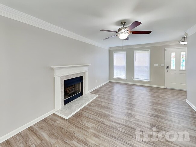 Photo - 7198 Oxford Bluff Dr
