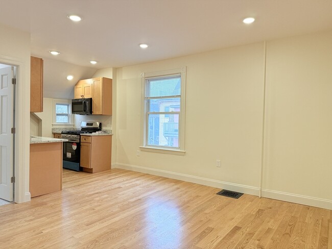 Photo - 4 Orchard St Townhome