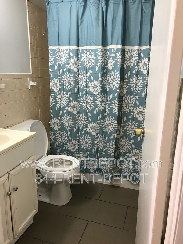 Photo - 1330 SE 2nd St