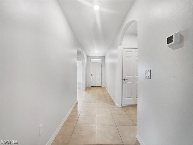 Photo - 131 NE 23rd Pl