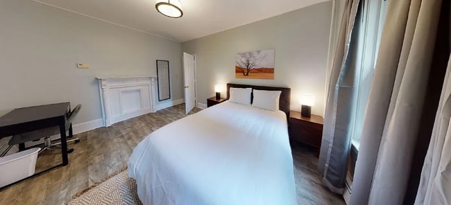 Photo - 101 1/2 Calumet St Unit 1