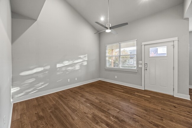 Photo - 2051 S Florida Way