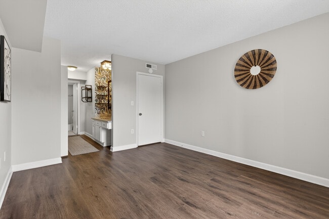 Photo - 1825 Saint Julian Pl Unit 5E