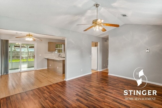 Photo - 21 Blacksmith Cir