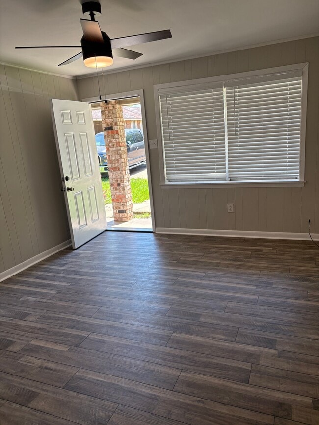 Photo - 416 Highland Dr