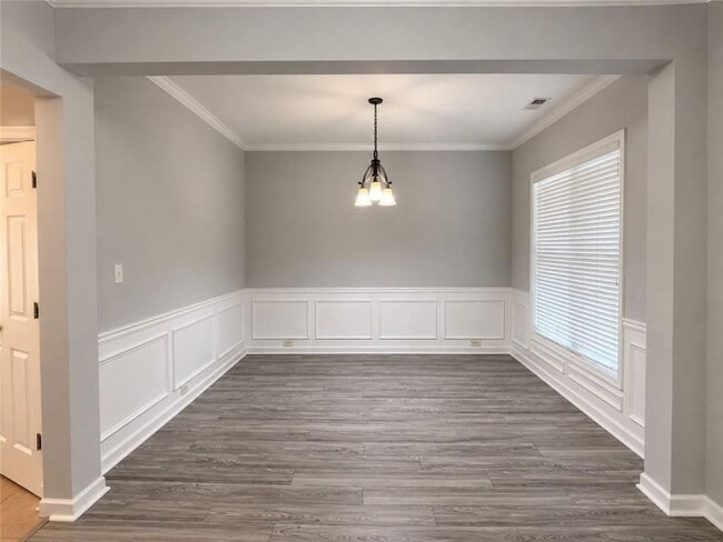 Photo - 2268 White Alder Dr NE