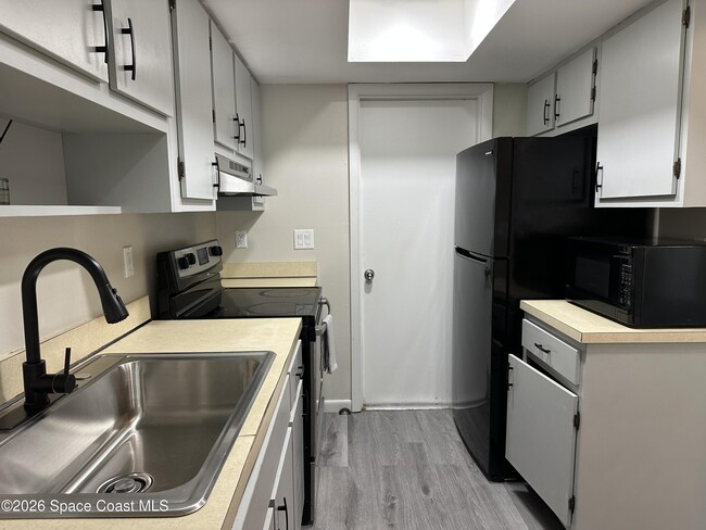 Photo - 1424 Croftwood Dr