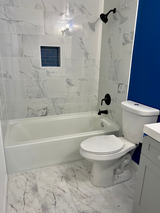 Photo - 203 Wellham Ave NW