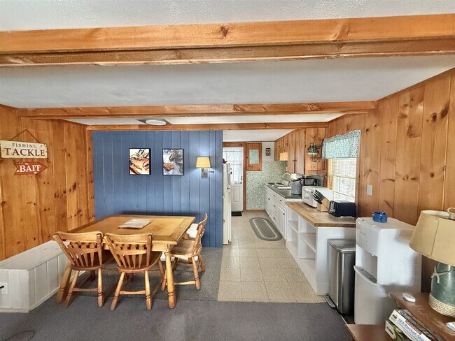 Photo - 31 Grape Island Trail Unit ID1255945P