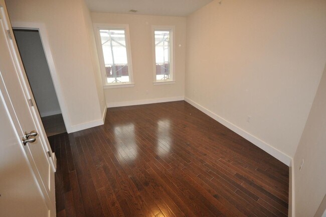 Photo - 18 Sussex St