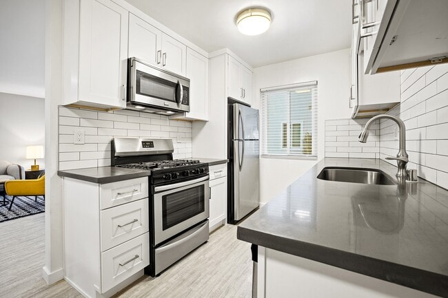 Photo - Kling Trio Apartments