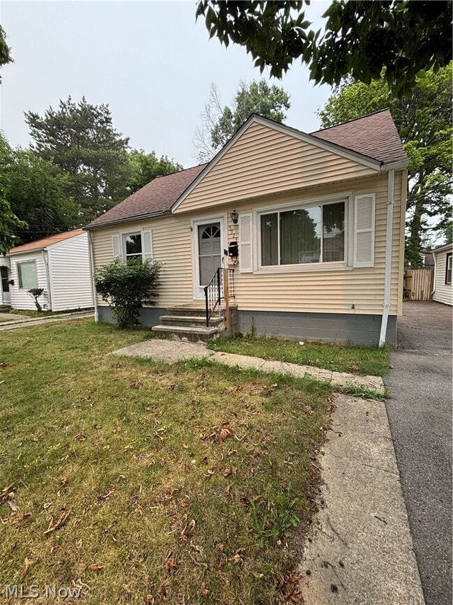 Building Photo - 5923 Edgewood Rd