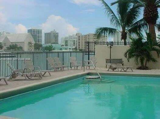 6937 Bay Dr Unidad 410