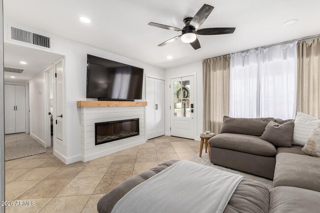 Photo - 7902 E Kimsey Ln