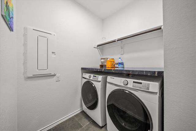 Photo - 1908 Twisted Tree Ln