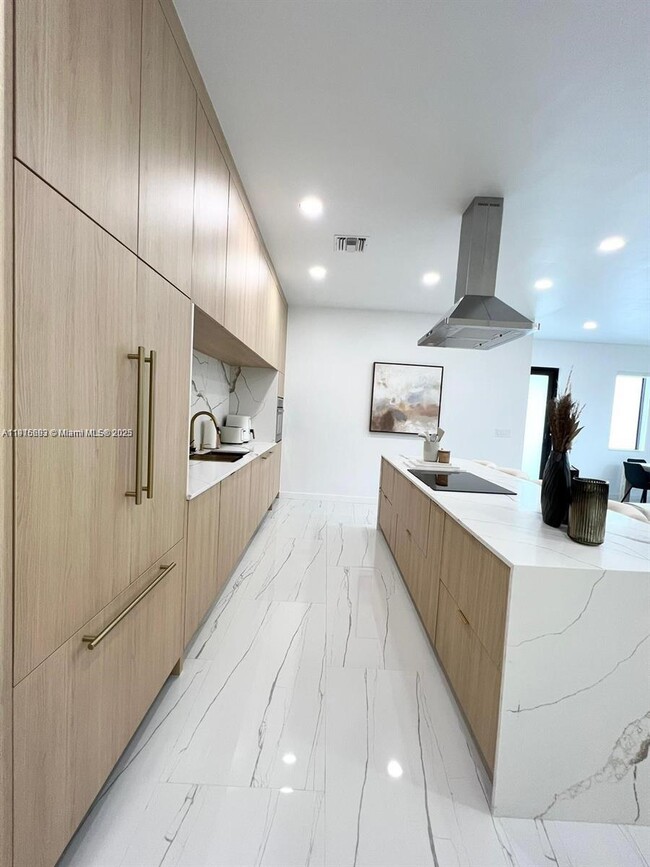 Photo - 2150 SW 46th Ct